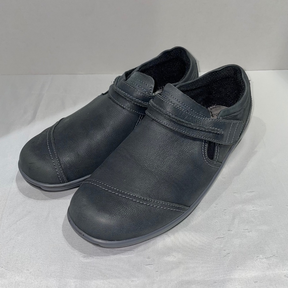 Orthofeet Womens 9 Medium Gray Leather Orthopedic Loafers Hook Loop Strap 813